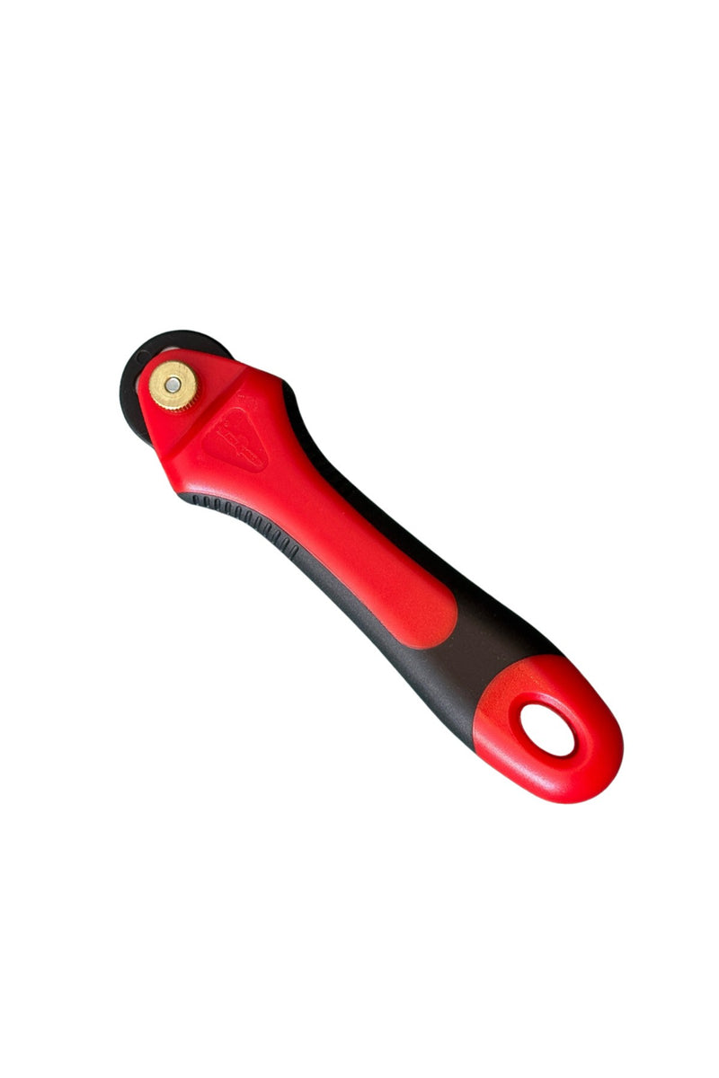 Kumaş Deri Kesim Dikiş Yuvarlak Bıçaklı Makas Rulet 28 mm